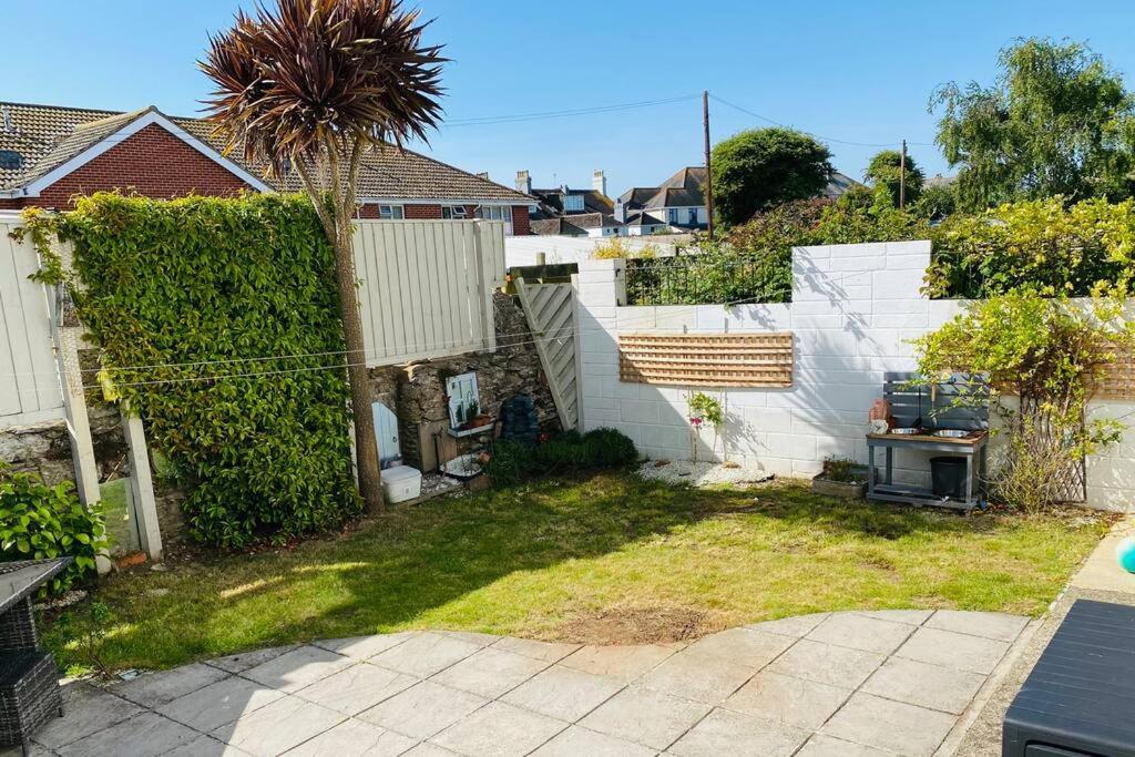 A Peaceful Holiday Home By The Sea Brixham Bagian luar foto
